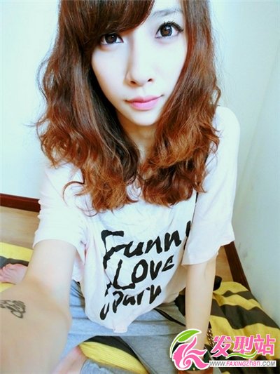 三角臉女生適合什么發(fā)型 時尚三角臉型美女發(fā)型圖片
