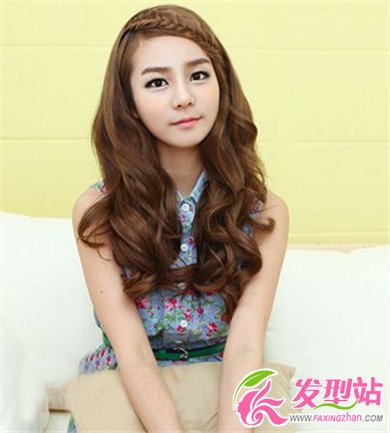 2014長發(fā)女生流行卷發(fā)發(fā)型 化身甜美可愛氧氣美女