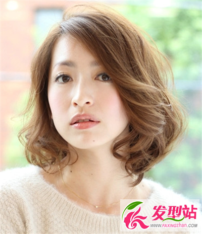 爽朗時尚短發(fā)發(fā)型 職場清新優(yōu)雅兩不誤