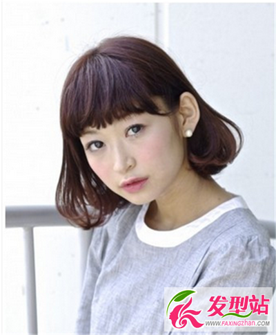 推薦女生卷發(fā)發(fā)型 簡約清新魅力十足