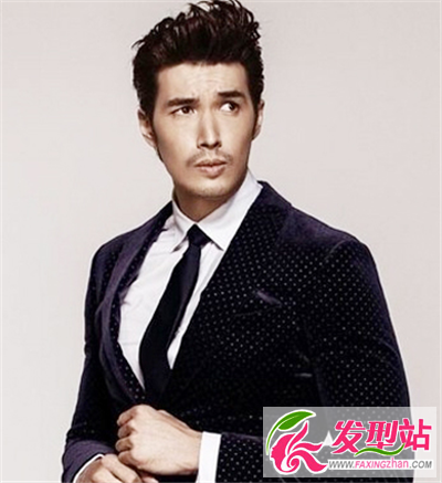 男士必備帥氣大背頭發(fā)型 時(shí)尚陽(yáng)光最顯成熟氣質(zhì)