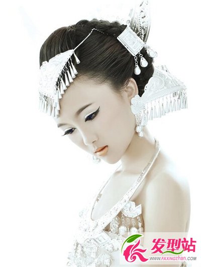 古典美女長(zhǎng)發(fā)發(fā)型 古裝發(fā)型給人眼前一亮的