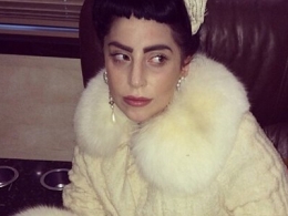 Lady Gaga䏈w^l(f) Ї(gu)Ů߀Щw^