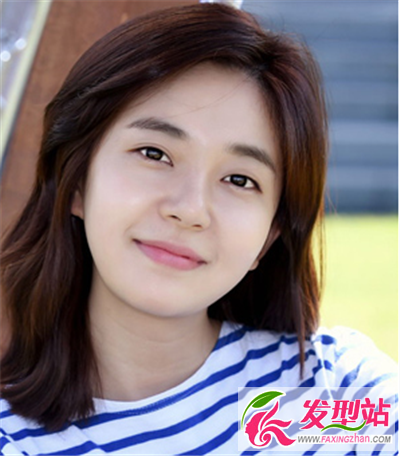 中長(zhǎng)發(fā)卷發(fā)