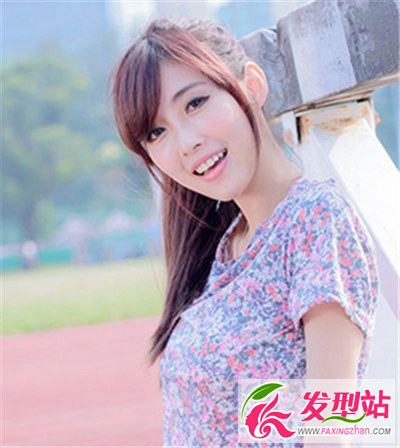 氣質(zhì)高聳長馬尾辮子