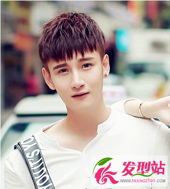 男生染發(fā)發(fā)型圖片