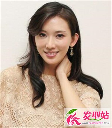 斜劉海卷發(fā)