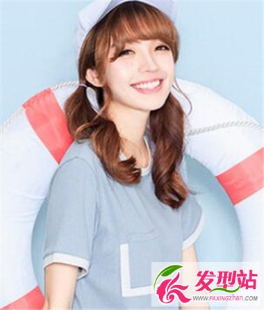 中長(zhǎng)卷燙發(fā)
