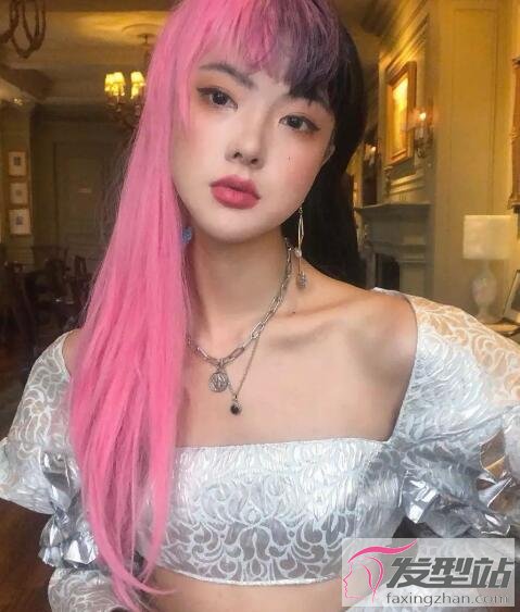 女生對(duì)半染發(fā)型