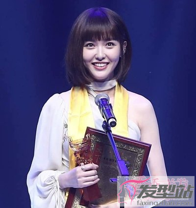 六款超顯臉小的女生BoBo頭發(fā)型 時髦清新好打理手殘女生輕松get