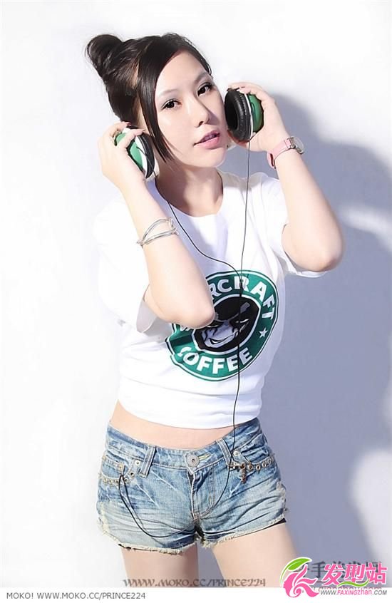 游戲美女 盤發(fā)可愛女PK直發(fā)熟女 游戲美女 盤發(fā)可愛女PK直發(fā)熟女