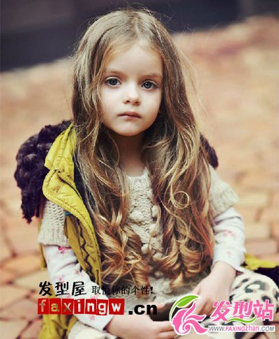 爆紅蘿莉小模特米蘭發(fā)型圖片 小女孩發(fā)型超萌
