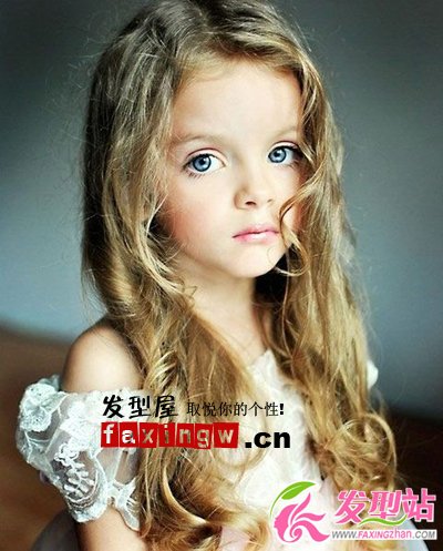爆紅蘿莉小模特米蘭發(fā)型圖片 小女孩發(fā)型超萌