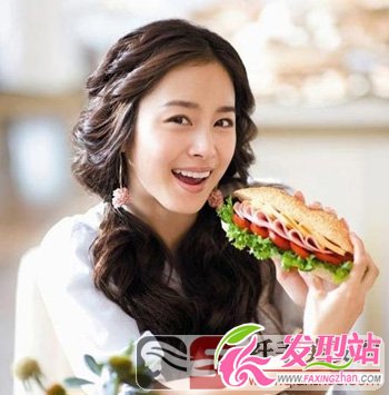 高中女生發(fā)型設(shè)計圖 高中女生發(fā)型設(shè)計圖