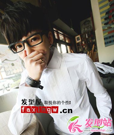 最新男士夏天發(fā)型 最新夏天男士發(fā)型