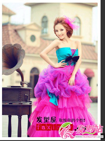 吳思凡借時尚發(fā)型化身性感女神