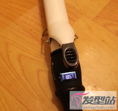 燙短發(fā)梨花大約多長時(shí)間 電卷棒怎么卷短發(fā)梨花